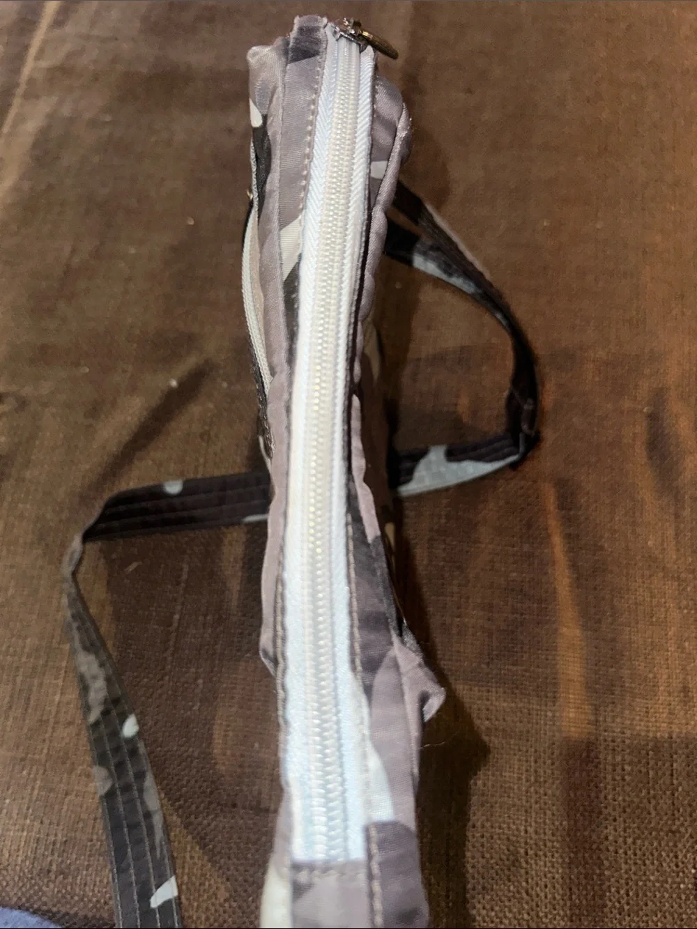 Lug Crossbody Purse - Picture 4 of 7